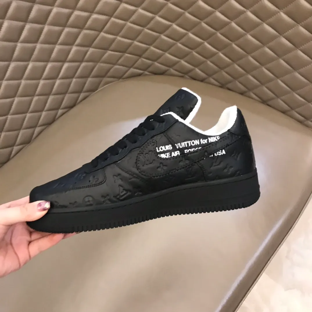 Men's shoes 💰p440 "*OUIS *UITTO*" x OFF-WHITE x Nike tripartite collaboration! Trendy and cool men's casual sports shoes with unrivaled color matching. The design idea basically continues the style of THE TEN. The Swoosh line and tongue label have a very familiar visual effect and are both fashionable and trendy! A must-have for fashionistas! The effect on your feet is absolutely stunning! (The original drawer packaging accessories are complete) Code number 38-45